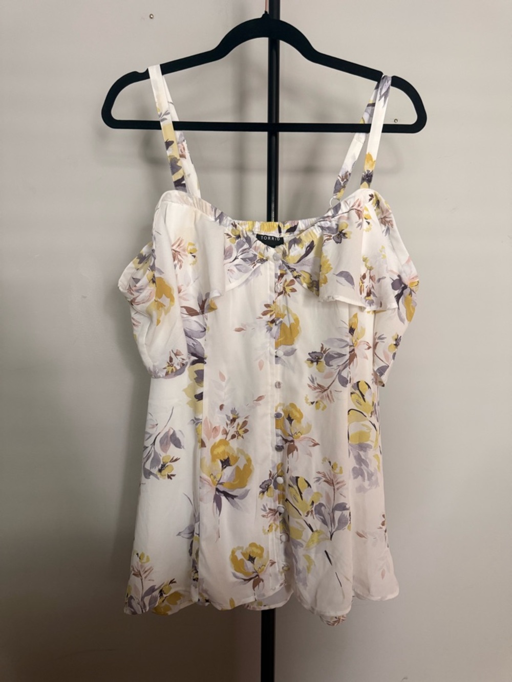 Torrid White Floral Off-Shoulder Cami Top